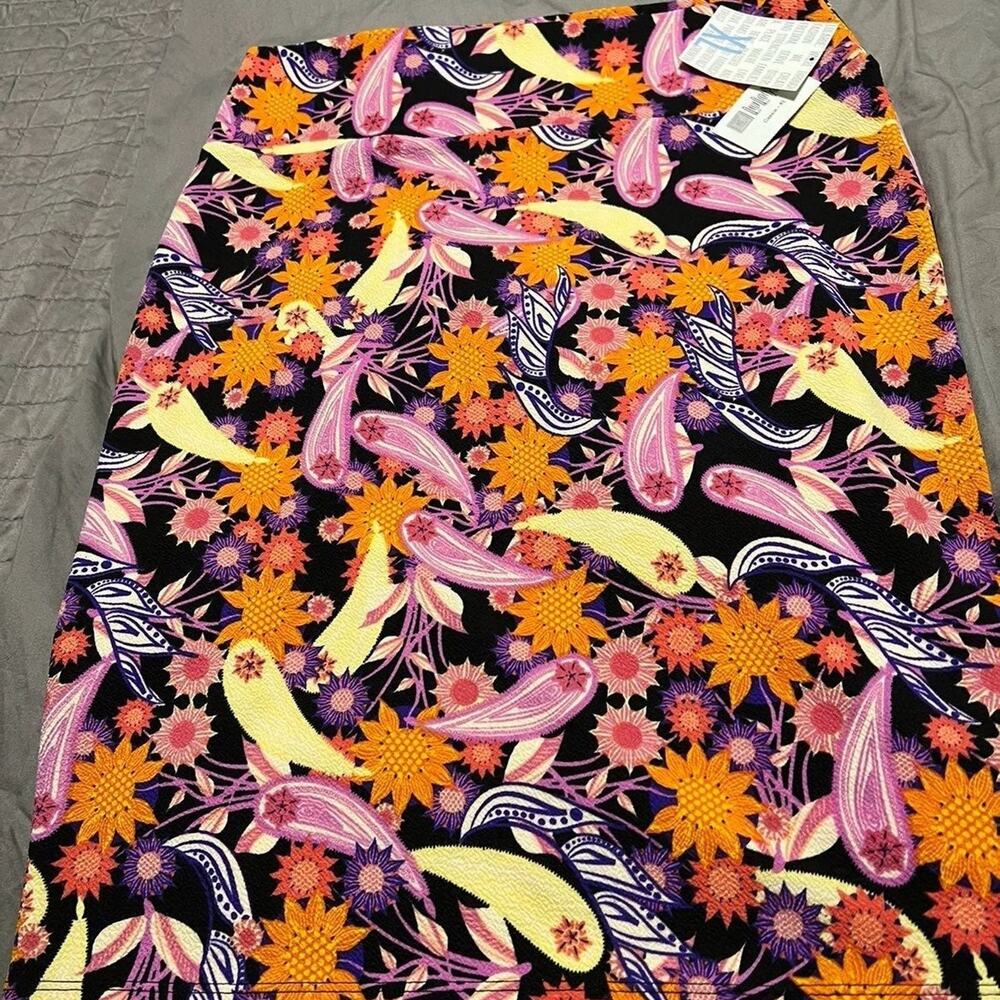 Lularoe Cassie Pencil Skirt XL - NWT